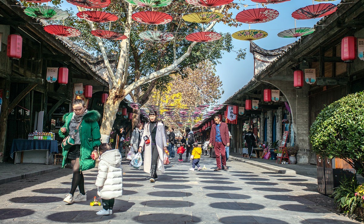 7D5N CHENGDU/JIUZHAIGOU/HUANGLONG/DUJIANGYAN/GIANT PANDA BASE photo 4916